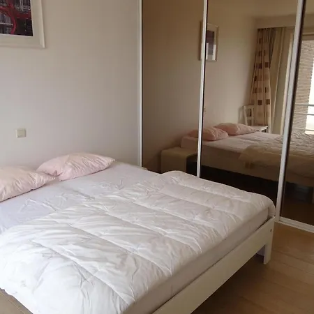 Scorpio Bi0402 With Beautiful Sea View Apartment