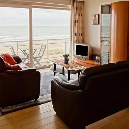 Scorpio Bi0402 With Beautiful Sea View